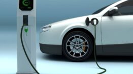 ENERGIA SOLAR E CARROS ELÉTRICOS: O QUE PODEMOS ESPERAR NO FUTURO